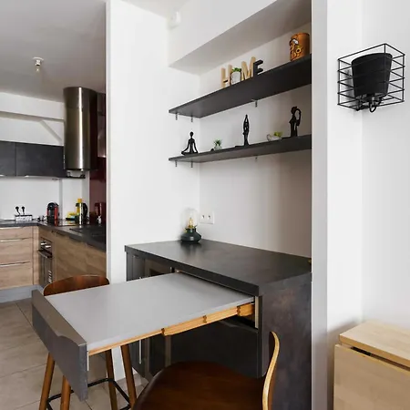 Bright And Airy 1bd Quartier De La Gare Apartman Párizs