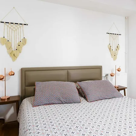 Bright And Airy 1bd Quartier De La Gare *